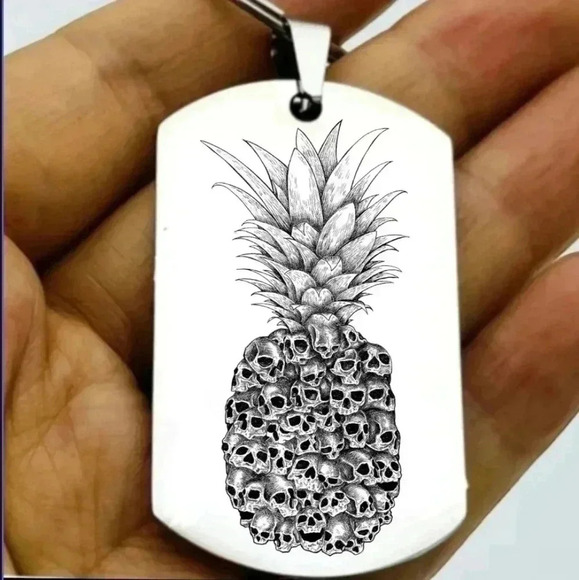 Skull Horror pinepple hot art keychain - Picture 1 of 1